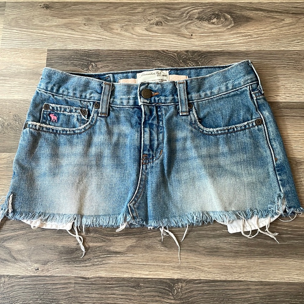 Abercrombie and Fitch Jean Skirt